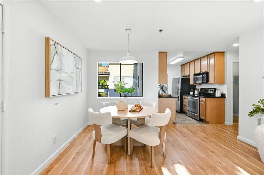 880 E Fremont Avenue #429 Sunnyvale, CA 94087