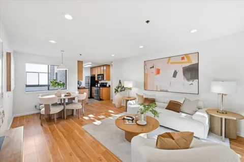 880 E Fremont Avenue #429