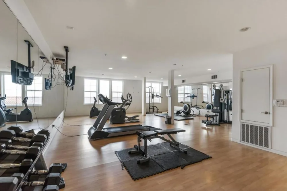 1388 Broadway #483 Millbrae, CA 94030