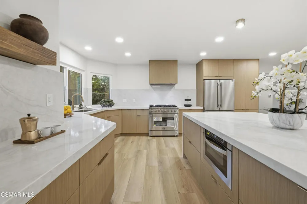 5834 Woodglen Drive Agoura Hills, CA 91301