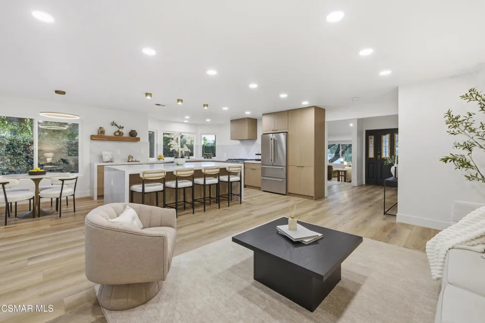 5834 Woodglen Drive Agoura Hills, CA 91301