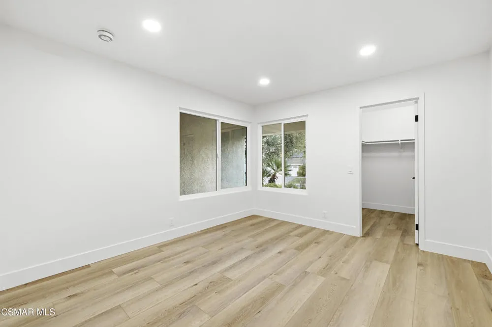 5834 Woodglen Drive Agoura Hills, CA 91301