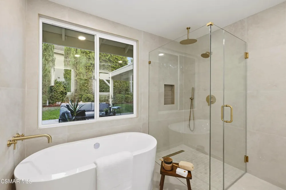 5834 Woodglen Drive Agoura Hills, CA 91301