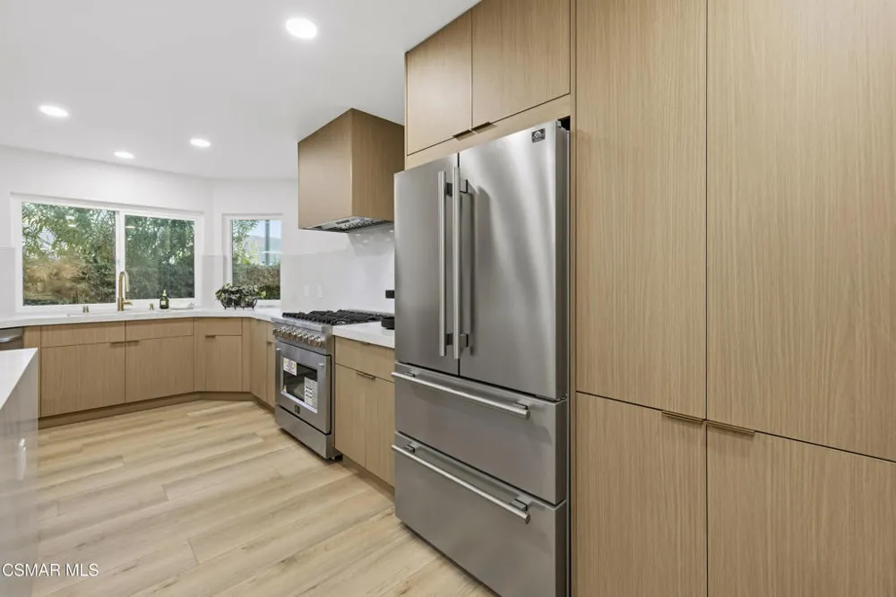 5834 Woodglen Drive Agoura Hills, CA 91301