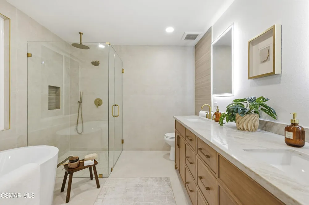 5834 Woodglen Drive Agoura Hills, CA 91301