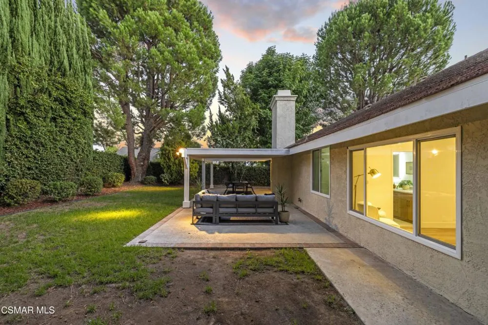 5834 Woodglen Drive Agoura Hills, CA 91301