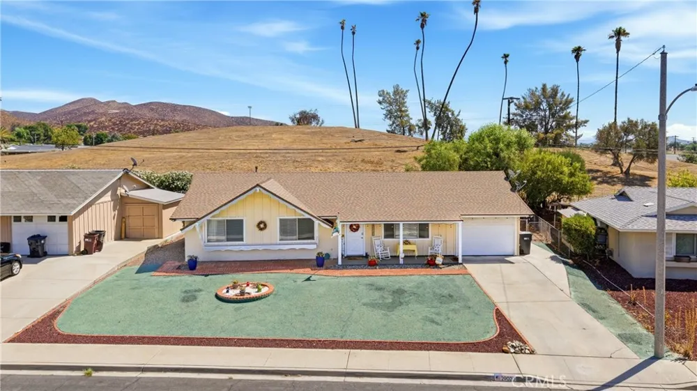 29020 Snead Menifee, CA 92586