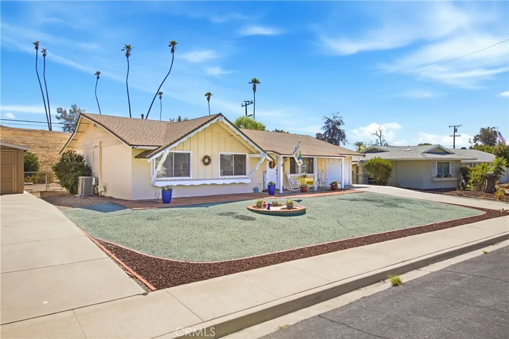 29020 Snead Menifee, CA 92586