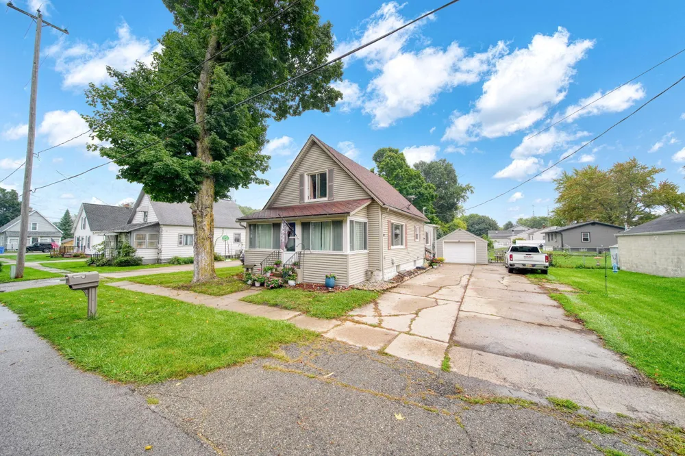 111 Greenleaf Street Onsted, MI 49265