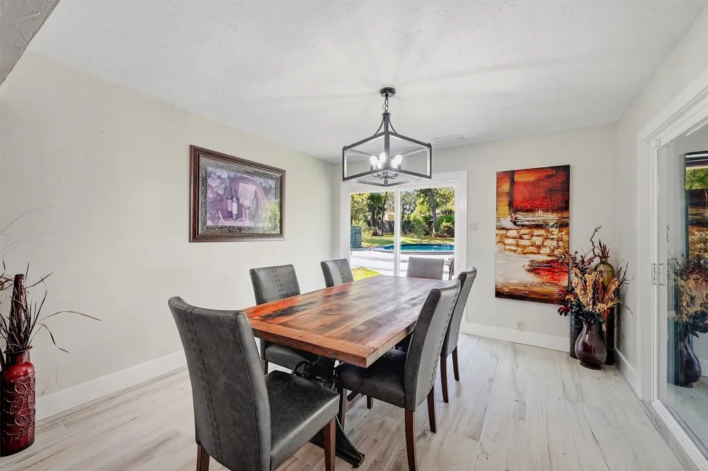 420 Kiowa Drive W Gainesville, TX 76240
