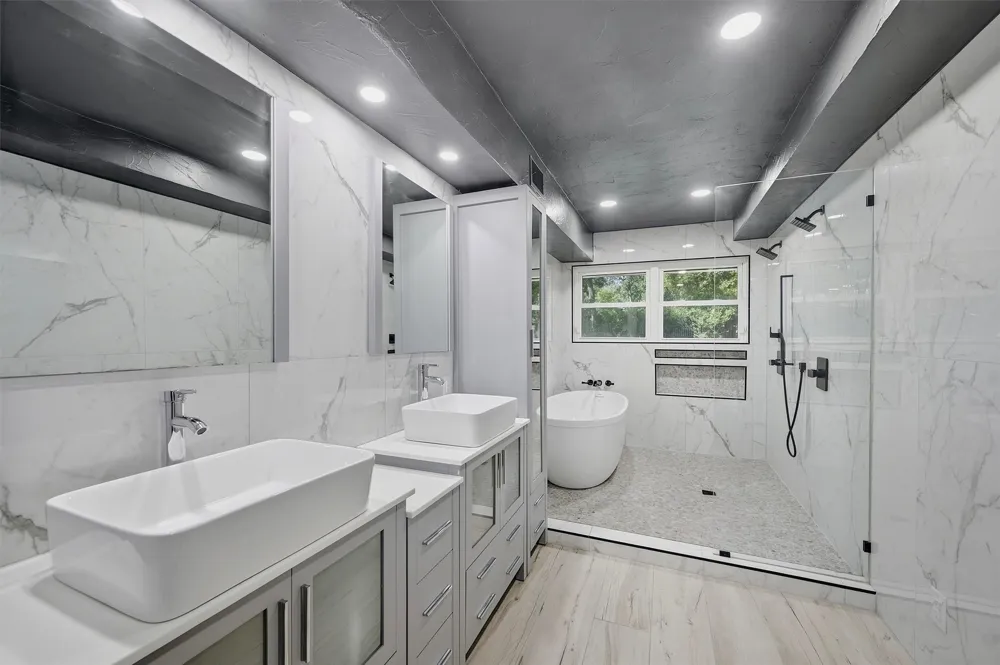 420 Kiowa Drive W Gainesville, TX 76240