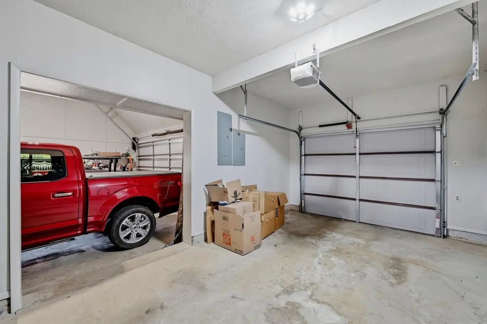 420 Kiowa Drive W Gainesville, TX 76240