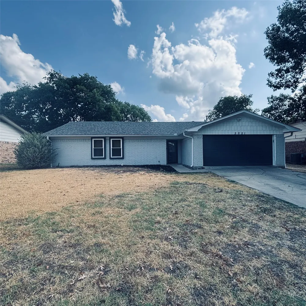 3021 Oakridge Drive Corsicana, TX 75110