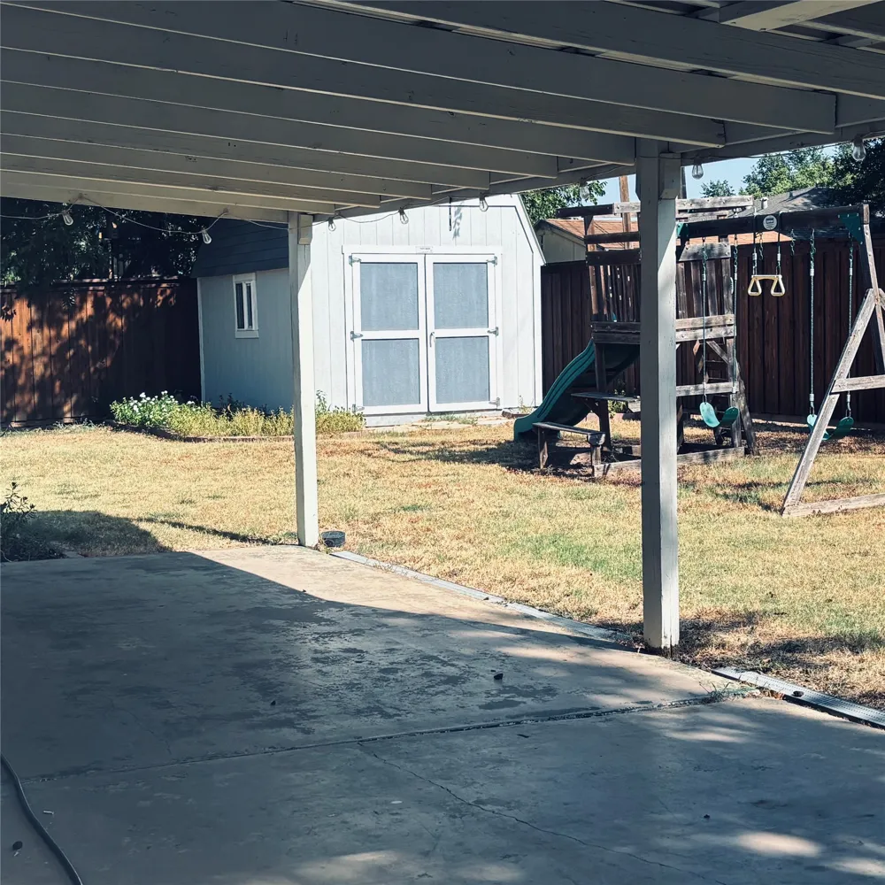 3021 Oakridge Drive Corsicana, TX 75110
