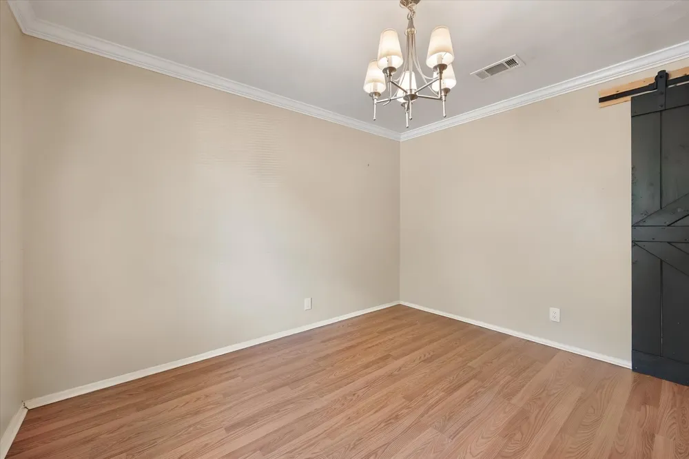 144 Jill Ann Drive Burleson, TX 76028