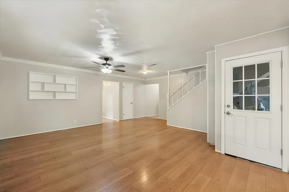 144 Jill Ann Drive Burleson, TX 76028