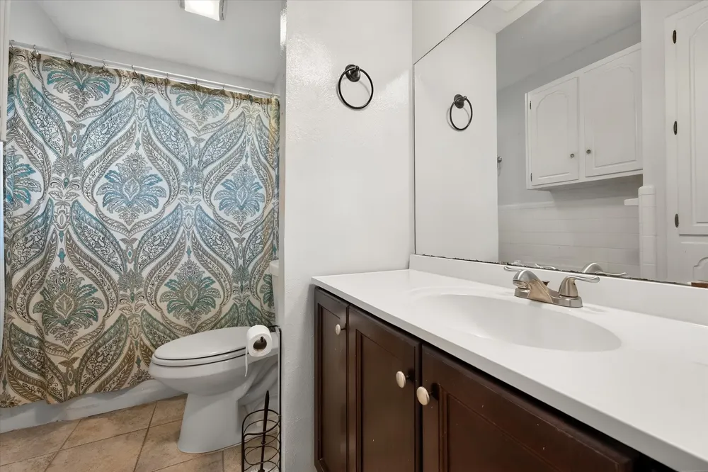 144 Jill Ann Drive Burleson, TX 76028