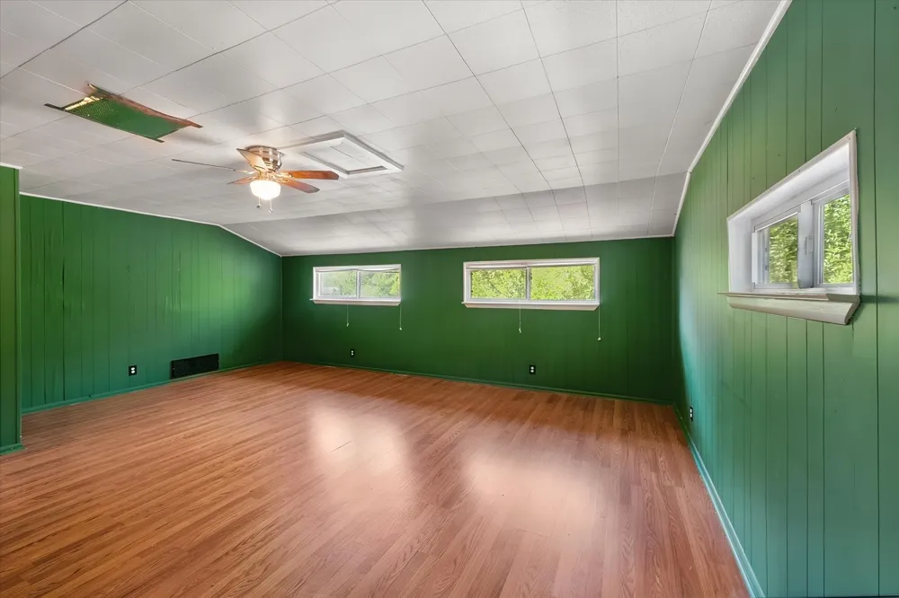 144 Jill Ann Drive Burleson, TX 76028