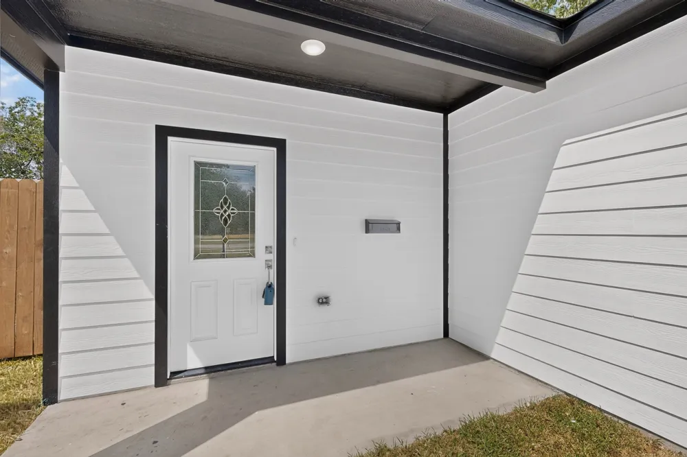 1308 E Collin Street Corsicana, TX 75110