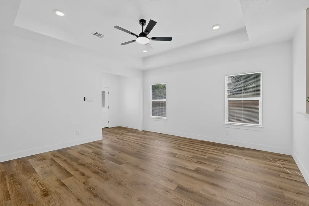1308 E Collin Street Corsicana, TX 75110