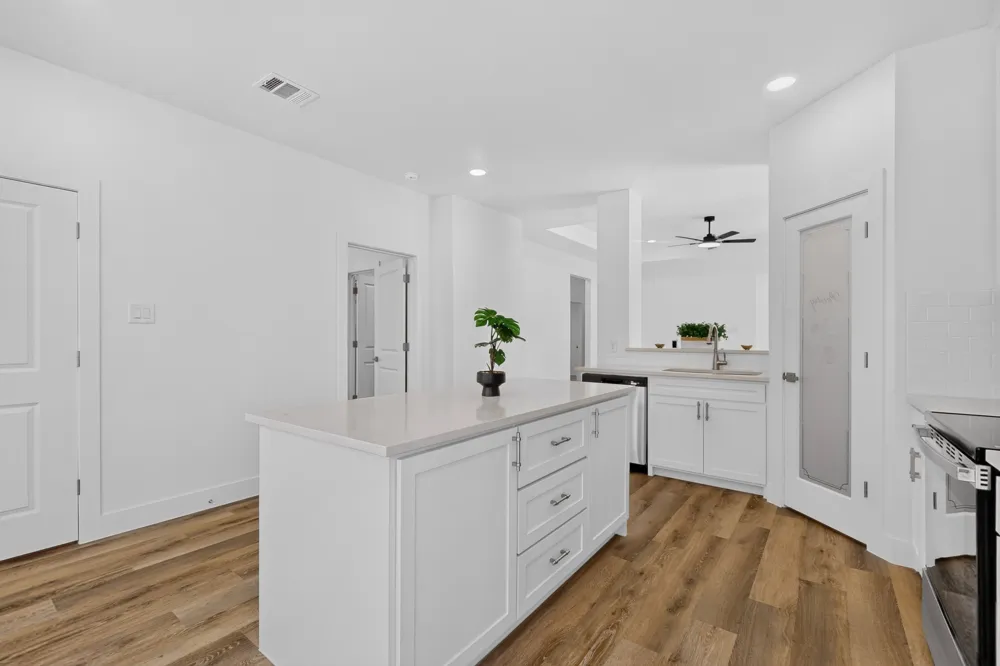 1308 E Collin Street Corsicana, TX 75110
