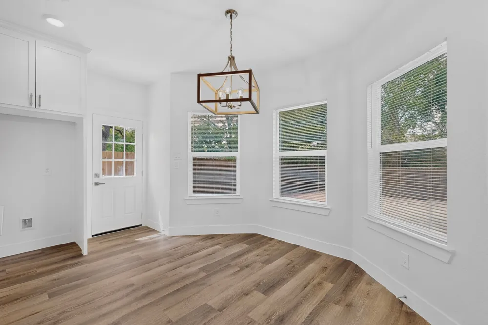 1308 E Collin Street Corsicana, TX 75110