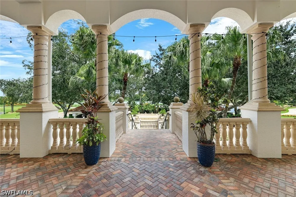 Sand Wedge Lane #1604 Naples, FL 34110