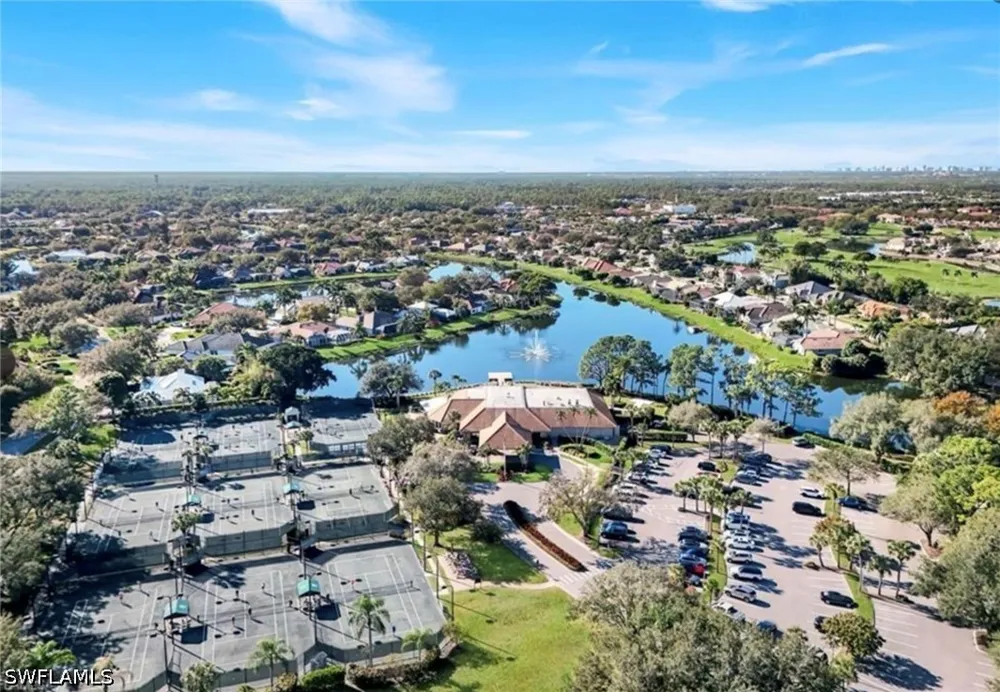 Longshore Way E Naples, FL 34119