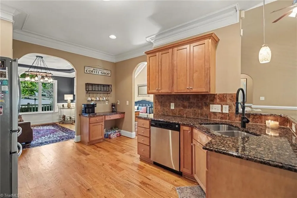 5116 Ivy Trace Court Clemmons, NC 27012