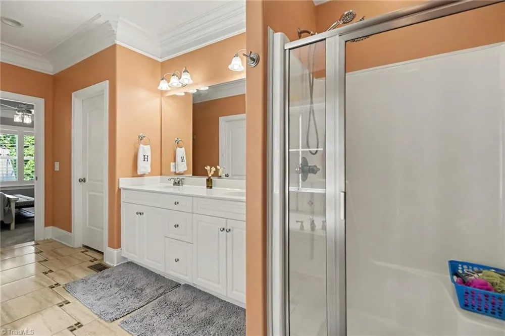 5116 Ivy Trace Court Clemmons, NC 27012