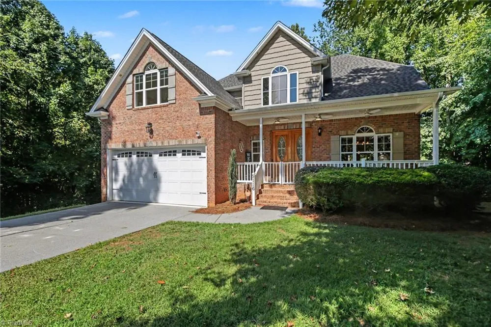 5116 Ivy Trace Court Clemmons, NC 27012