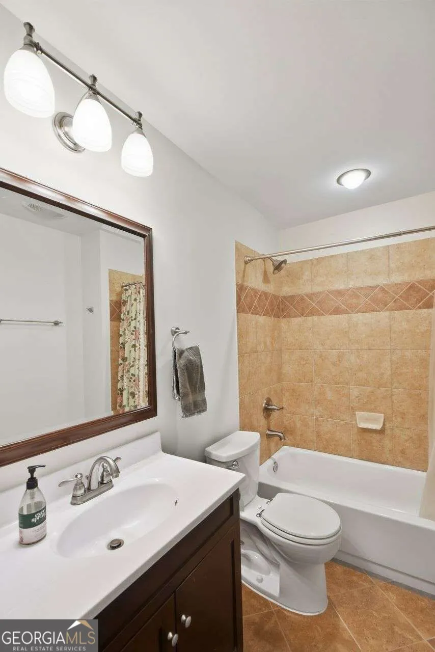 3470 Midvale RD Tucker, GA 30084