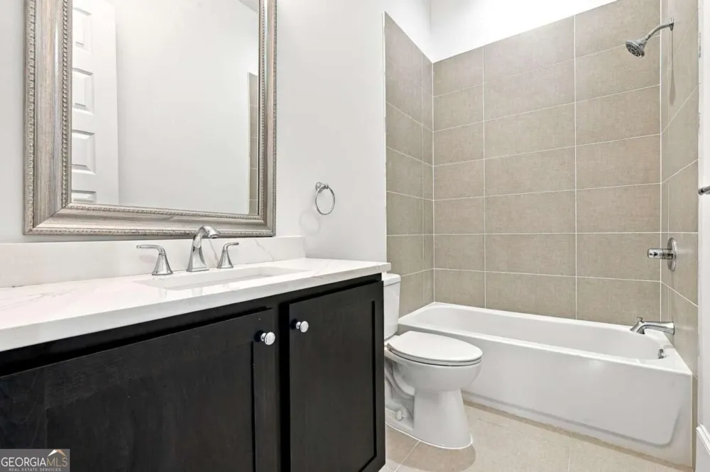 1099 Briar Cove CIR NE Atlanta, GA 30329