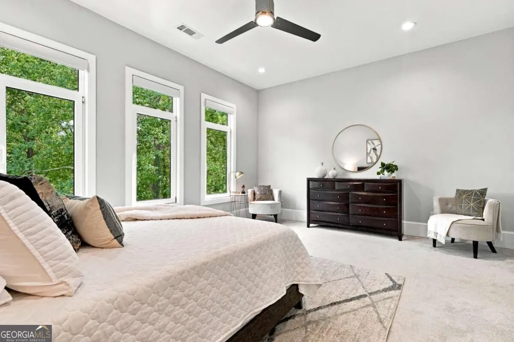 1099 Briar Cove CIR NE Atlanta, GA 30329