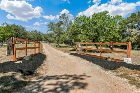 401 RAINBOW RANCH ROAD