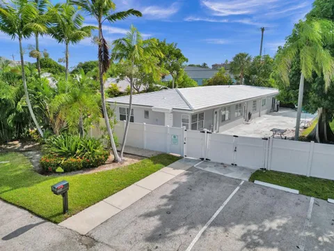 4422 Sea Grape Drive