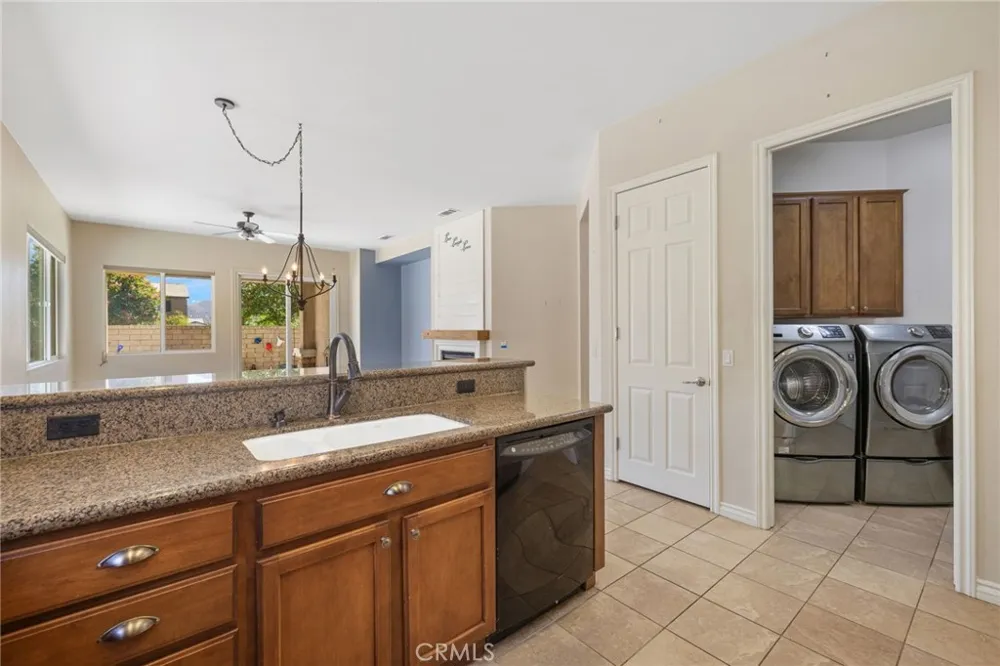 5687 Corte Benisa Hemet, CA 92545