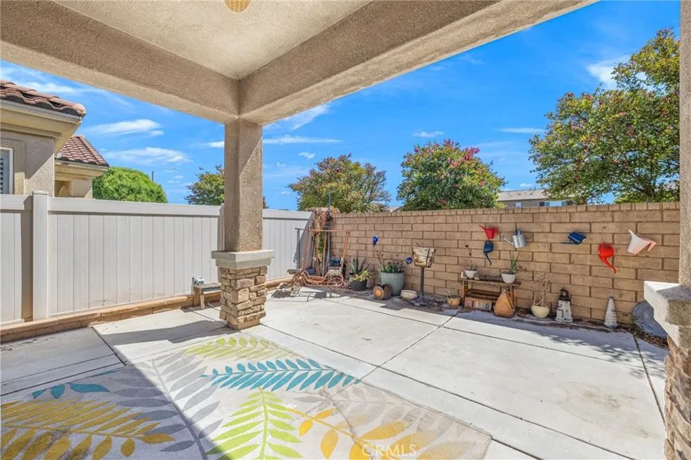 5687 Corte Benisa Hemet, CA 92545