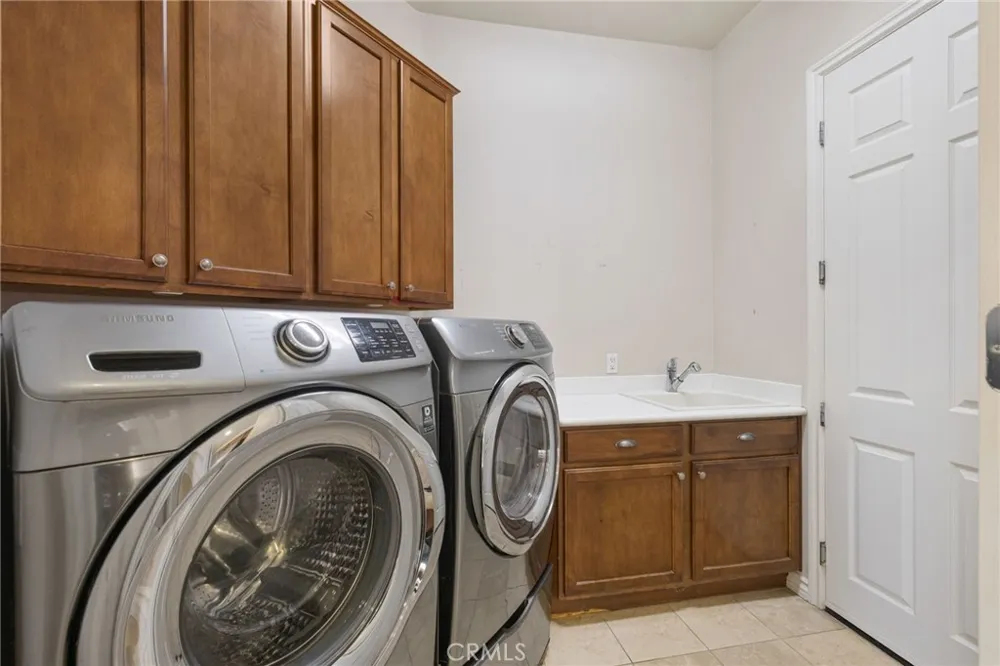 5687 Corte Benisa Hemet, CA 92545