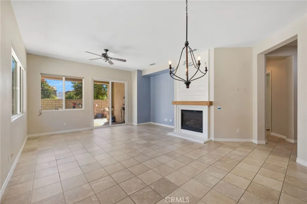 5687 Corte Benisa Hemet, CA 92545