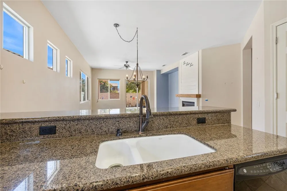 5687 Corte Benisa Hemet, CA 92545