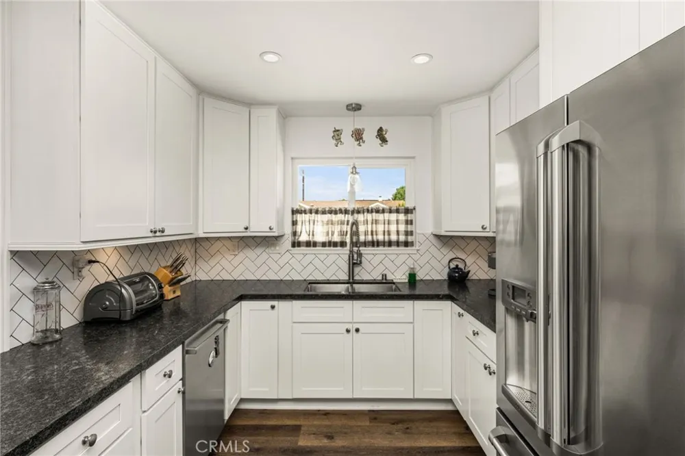 4430 E Silverleaf Orange, CA 92869