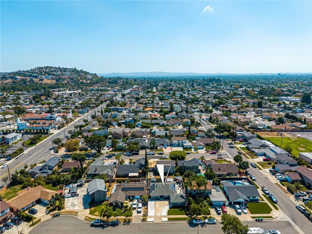 4430 E Silverleaf Orange, CA 92869