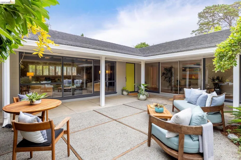 4310 Turner Ave Oakland, CA 94605