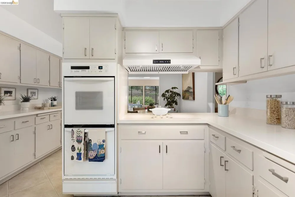 4310 Turner Ave Oakland, CA 94605
