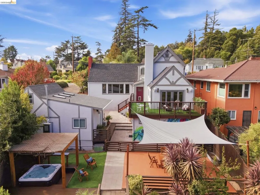 3500 Oak Knoll Blvd Oakland, CA 94605