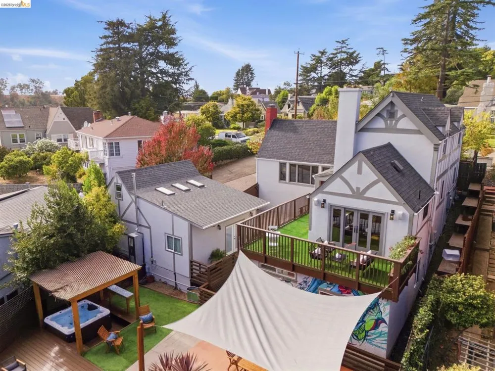 3500 Oak Knoll Blvd Oakland, CA 94605