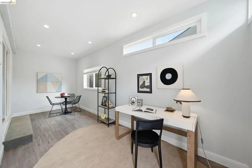 3500 Oak Knoll Blvd Oakland, CA 94605
