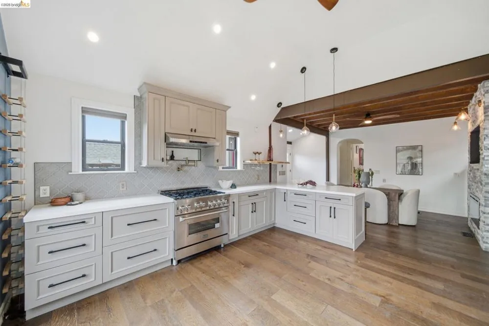 3500 Oak Knoll Blvd Oakland, CA 94605