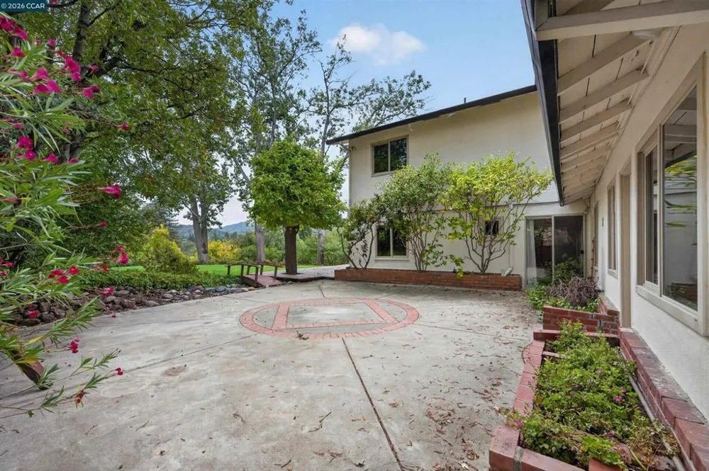 524 Dawkins Dr Lafayette, CA 94549